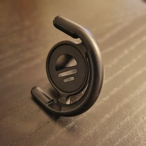 ✨️ FREE with any other purchase from my closet!✨️ Popsocket Car Vent Mount